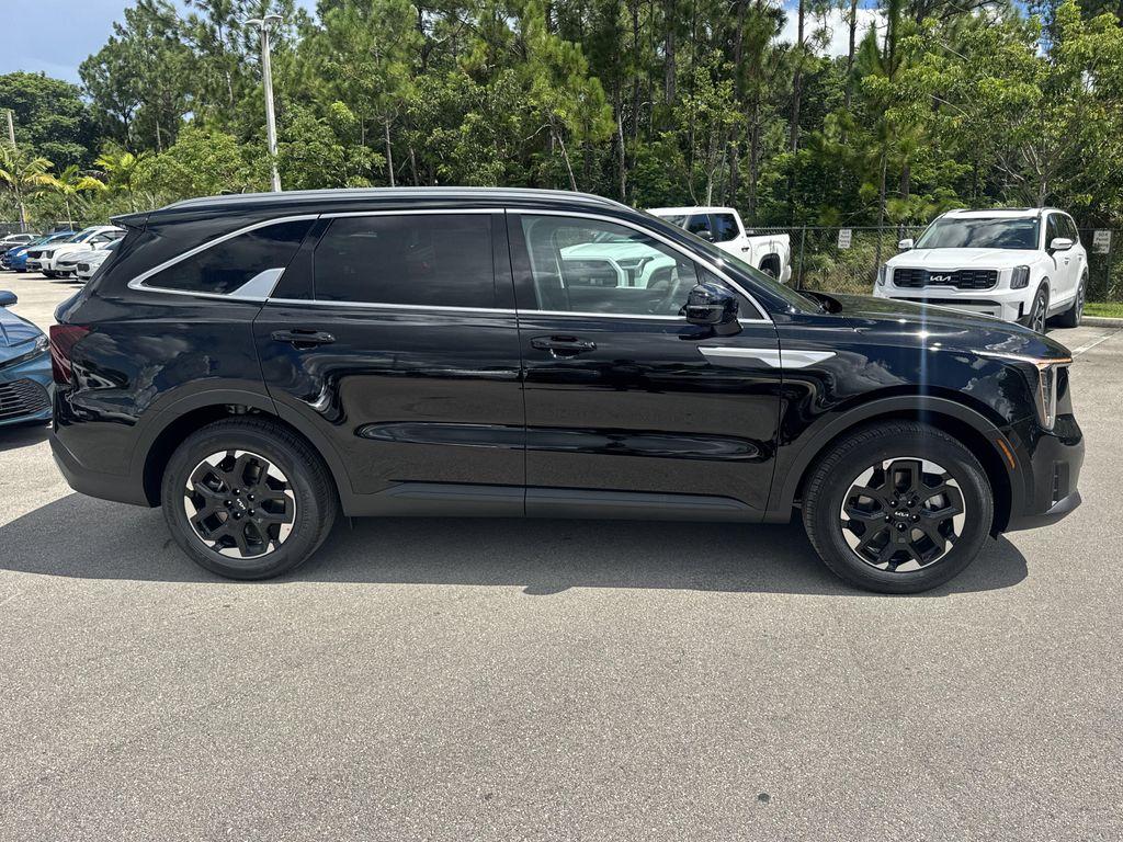 new 2026 Kia Sorento car, priced at $36,190