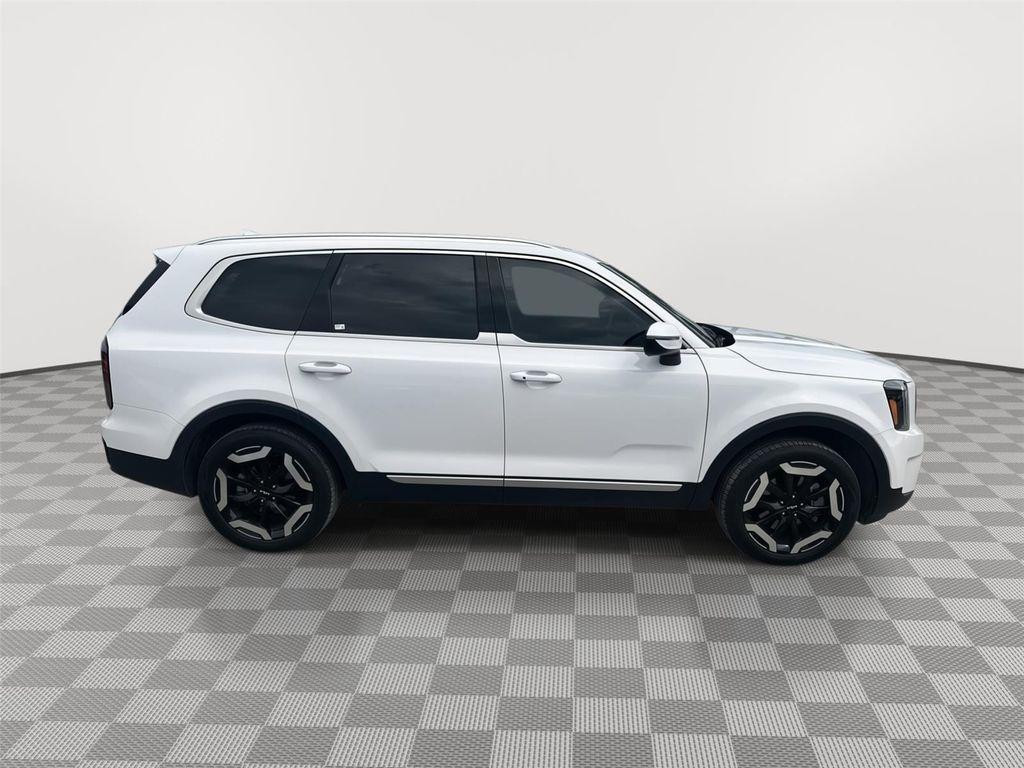 used 2025 Kia Telluride car, priced at $37,755