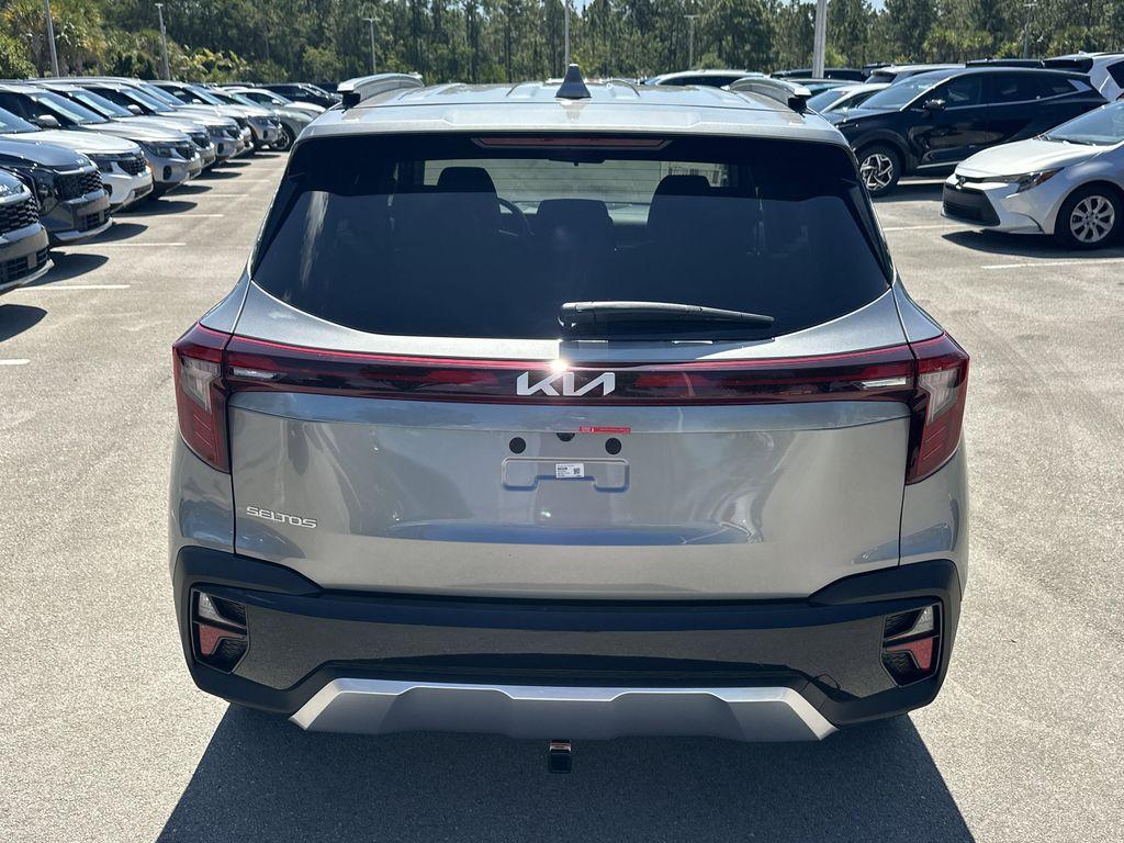 new 2026 Kia Seltos car, priced at $28,702