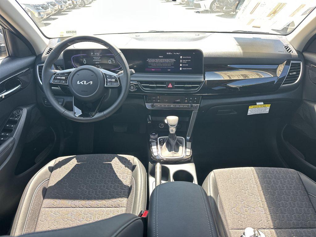 new 2026 Kia Seltos car, priced at $28,702