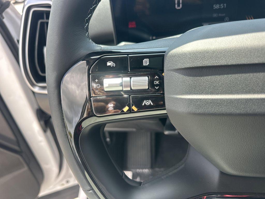 new 2026 Kia Sorento car, priced at $40,391