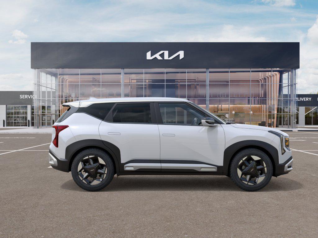 new 2027 Kia Seltos car, priced at $30,024