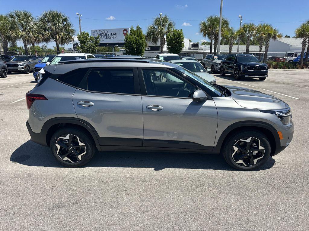 new 2026 Kia Seltos car, priced at $27,941