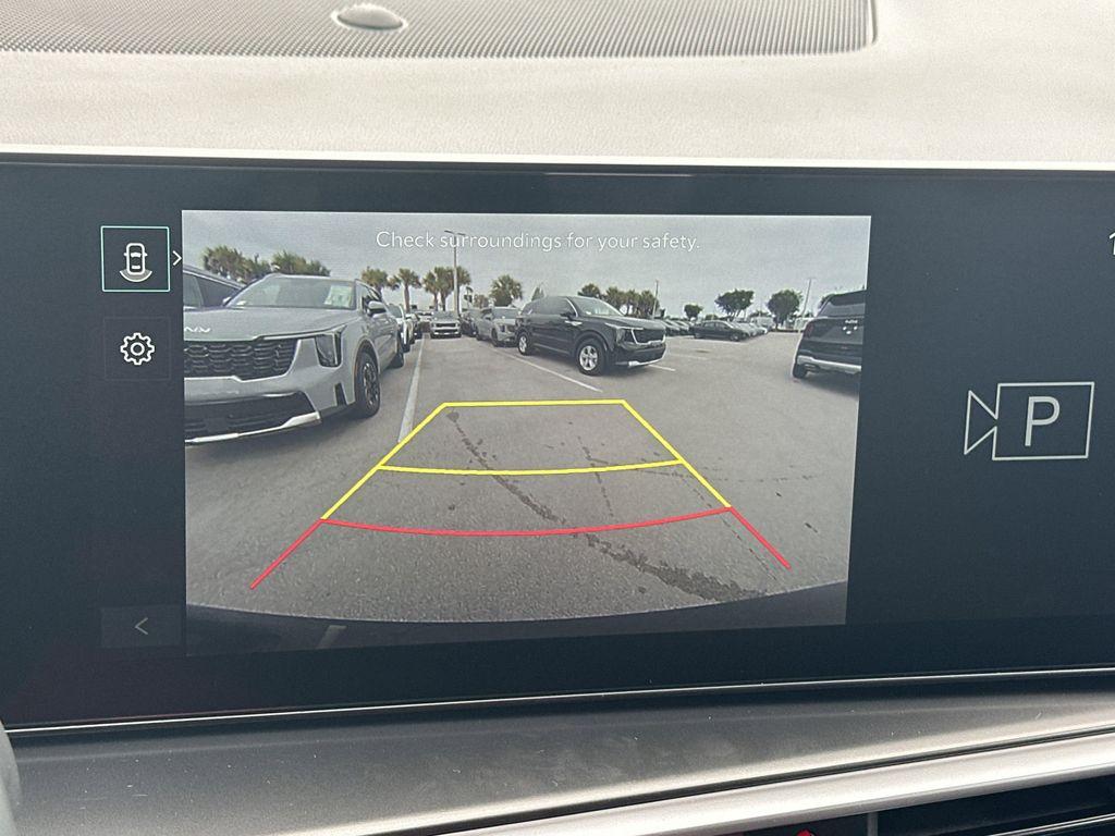 new 2026 Kia Sorento car, priced at $32,961