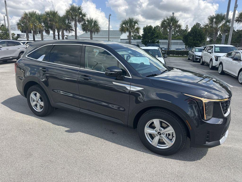new 2026 Kia Sorento car, priced at $32,466