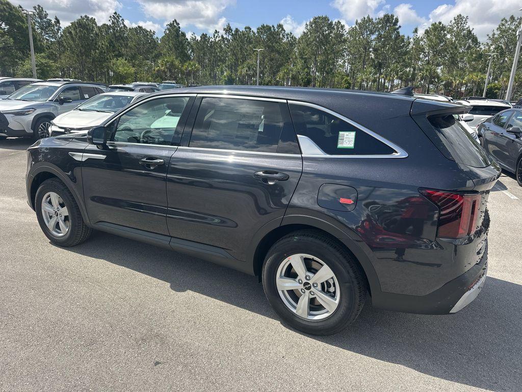 new 2026 Kia Sorento car, priced at $32,466
