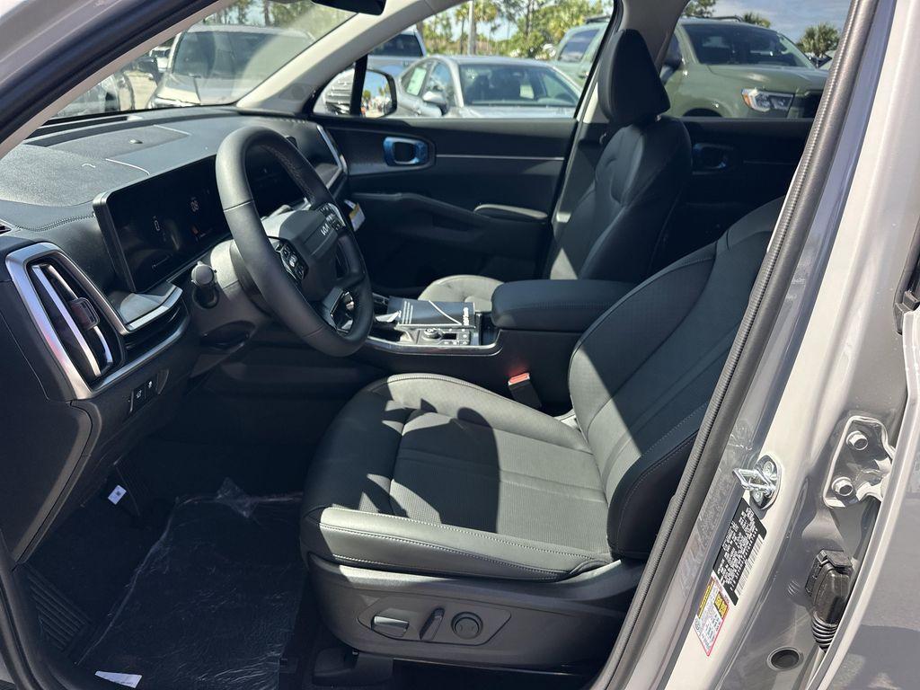 new 2026 Kia Sorento car, priced at $37,186