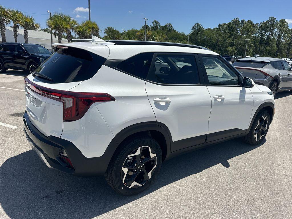 new 2026 Kia Seltos car, priced at $28,324