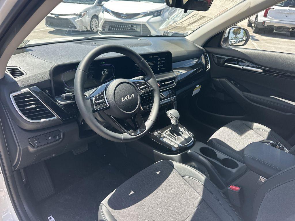 new 2026 Kia Seltos car, priced at $28,324