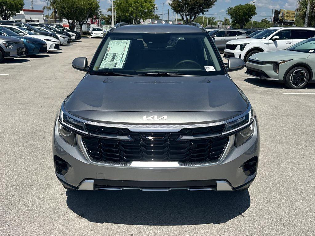new 2026 Kia Seltos car, priced at $27,976