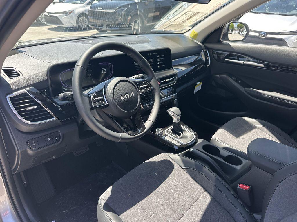 new 2026 Kia Seltos car, priced at $27,976