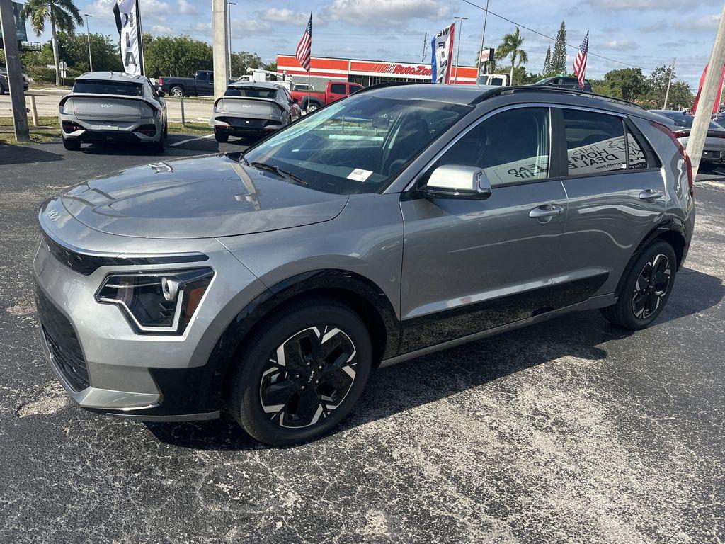 new 2025 Kia Niro EV car, priced at $29,997