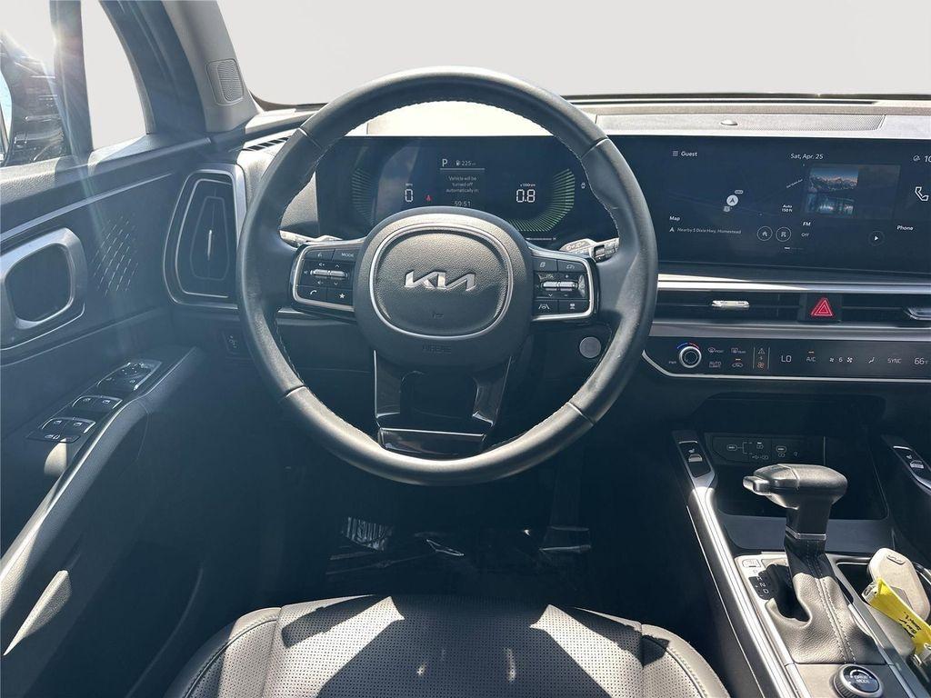 used 2025 Kia Sorento car, priced at $31,851