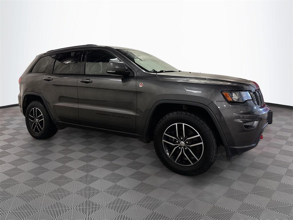 used 2017 Jeep Grand Cherokee car, priced at $18,992