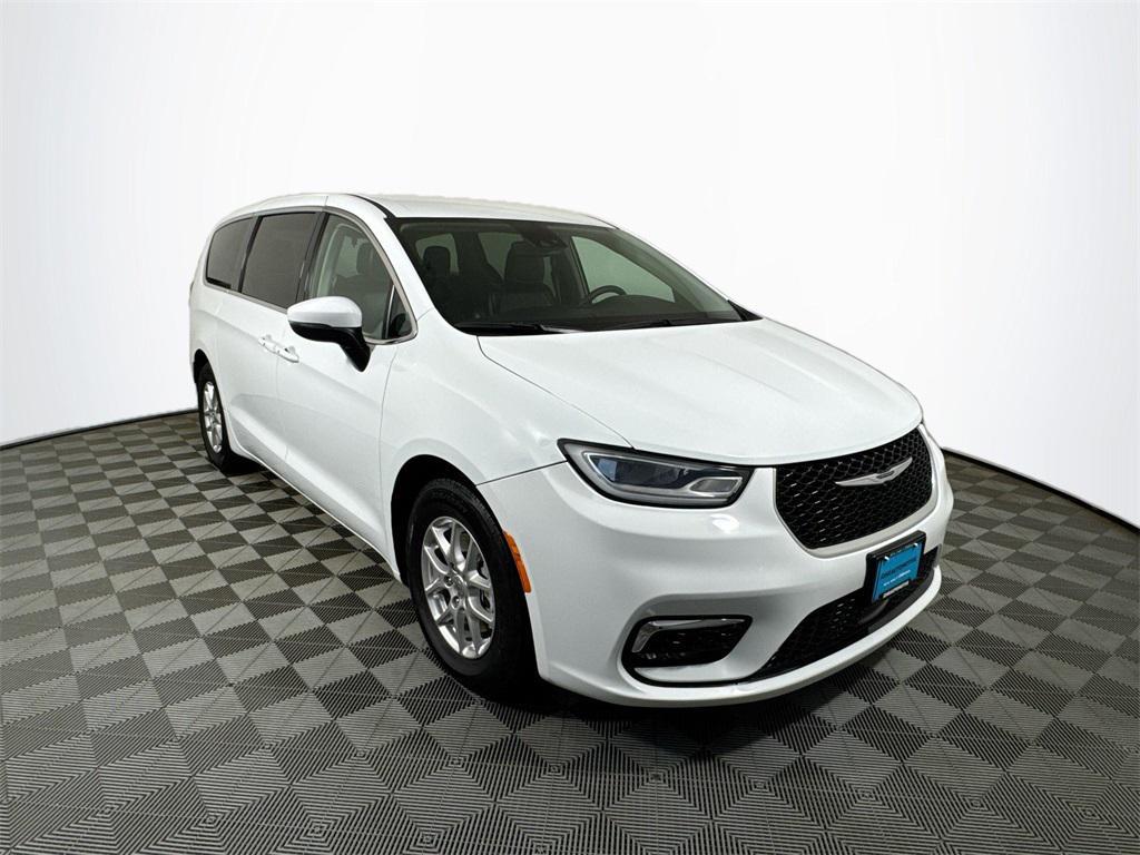 used 2023 Chrysler Pacifica car, priced at $23,497