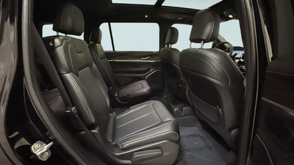 new 2026 Jeep Grand Cherokee L car, priced at $52,424