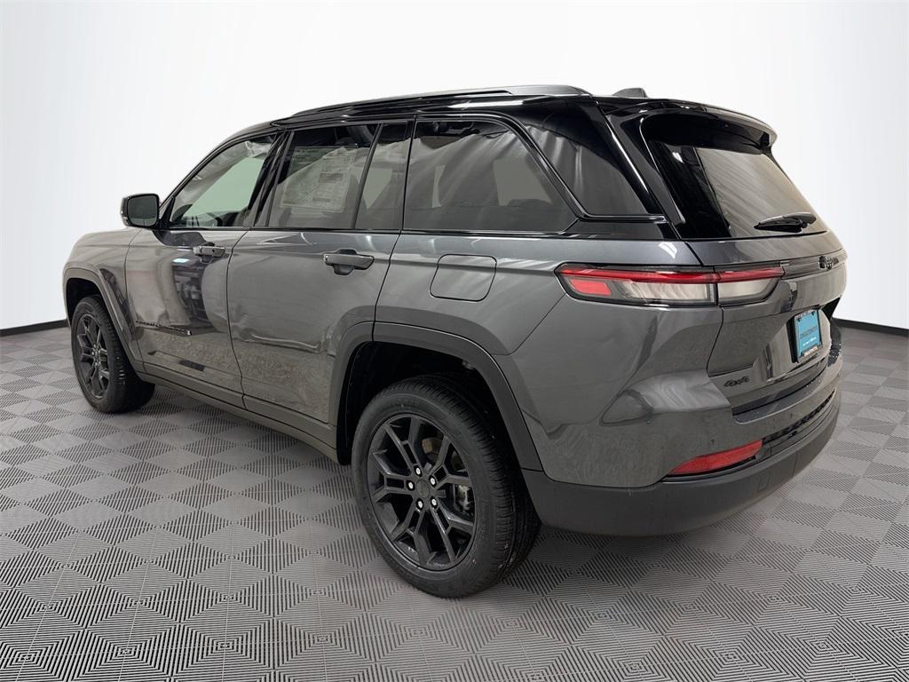 new 2025 Jeep Grand Cherokee car, priced at $47,992