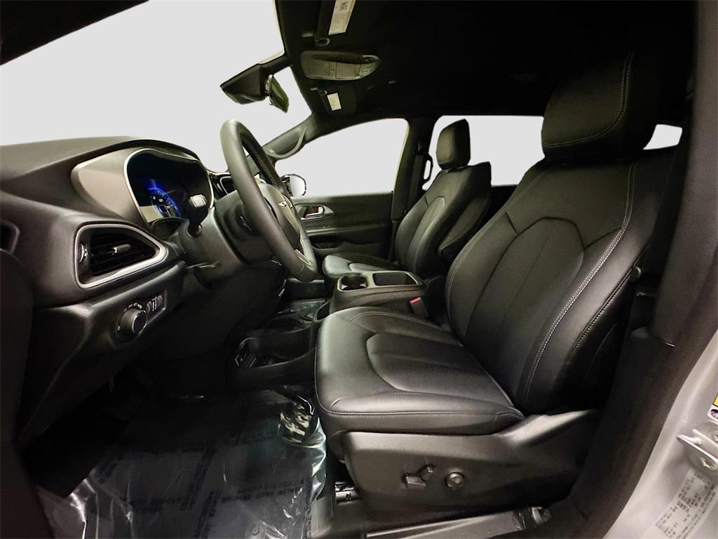 new 2026 Chrysler Voyager car, priced at $39,617
