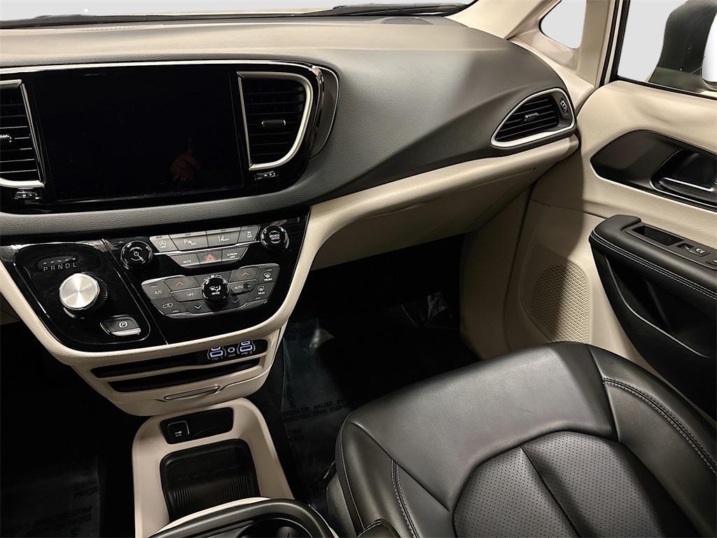 used 2023 Chrysler Pacifica car, priced at $23,497