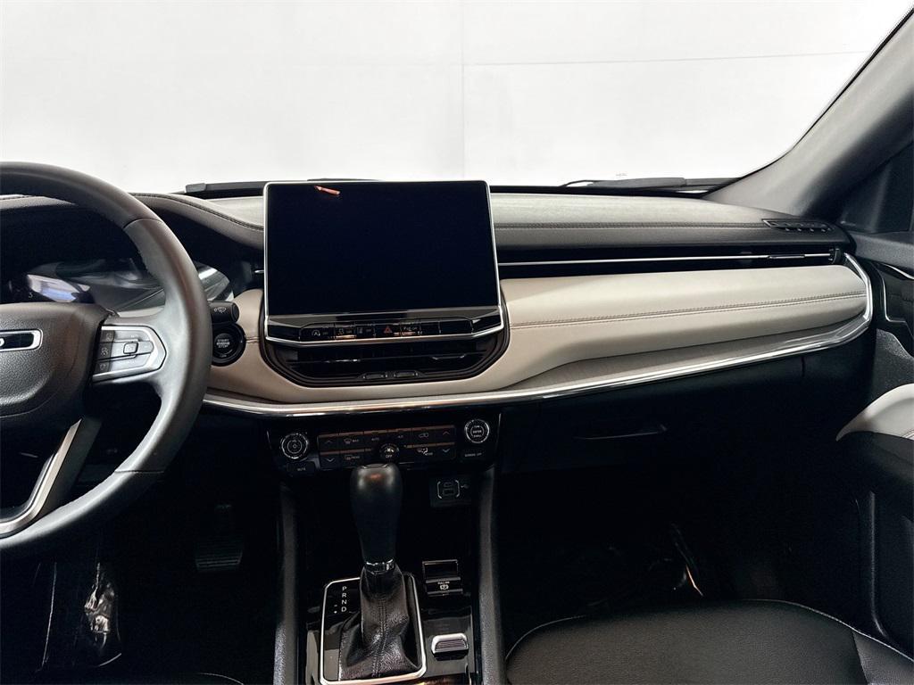 used 2024 Jeep Compass car, priced at $22,222