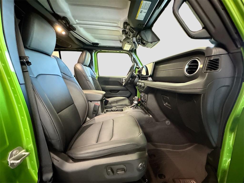 new 2026 Jeep Wrangler car, priced at $51,594