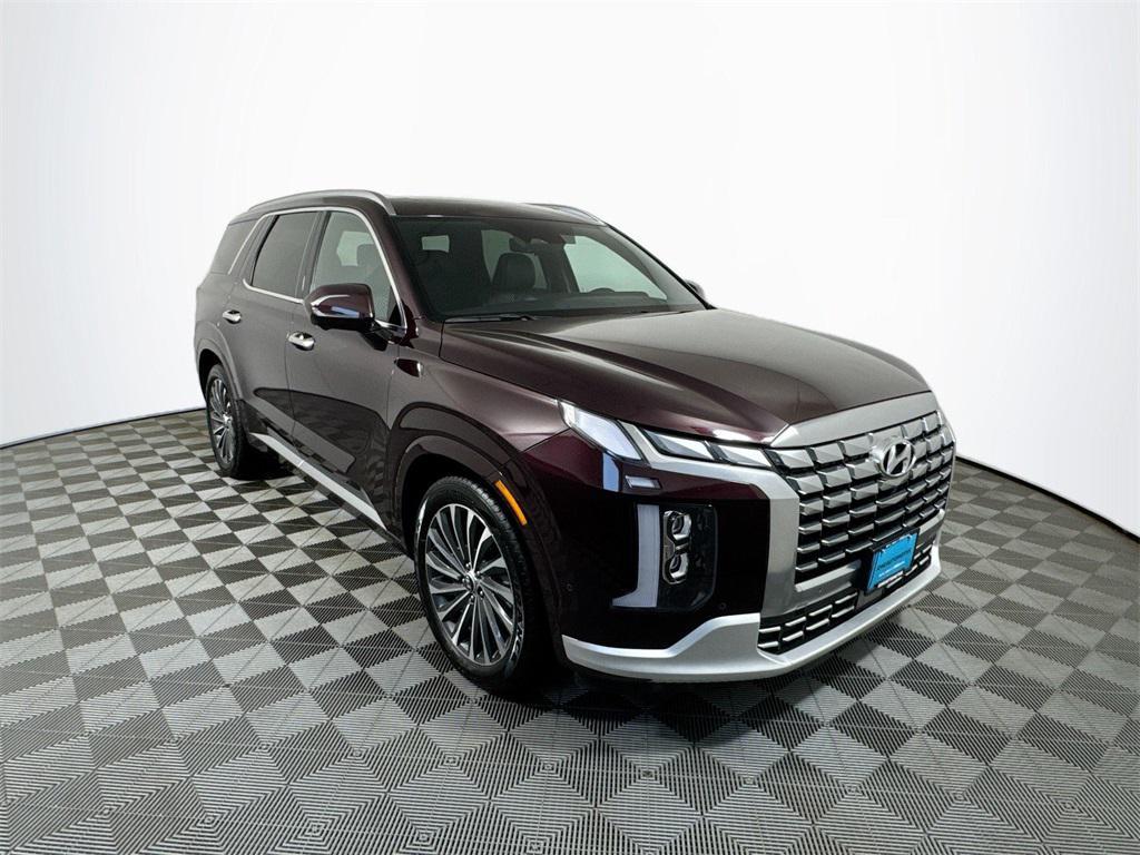 used 2024 Hyundai Palisade car, priced at $37,222