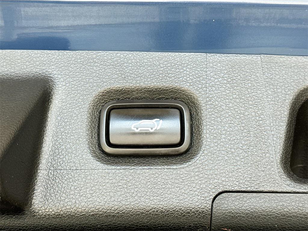 used 2023 Hyundai Santa Fe car, priced at $25,492