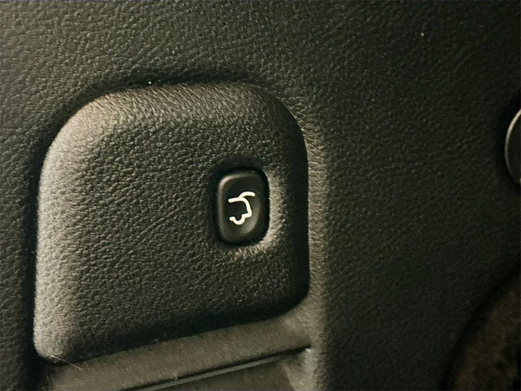 used 2015 Jeep Grand Cherokee car, priced at $10,992