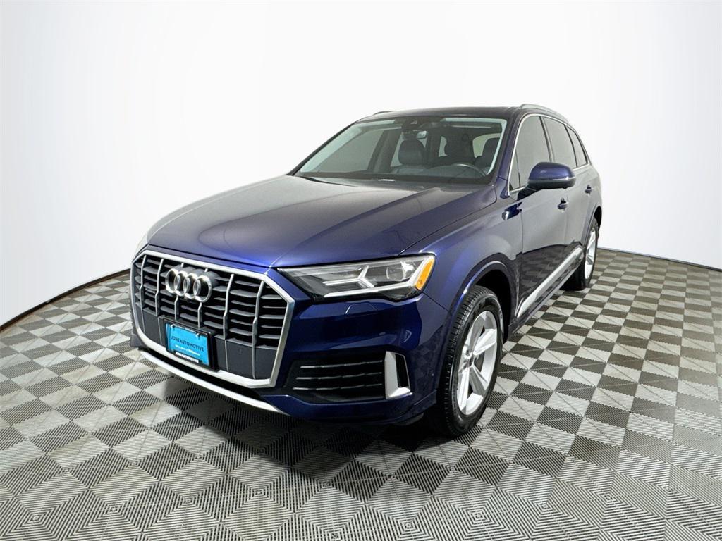 used 2022 Audi Q7 car, priced at $27,422