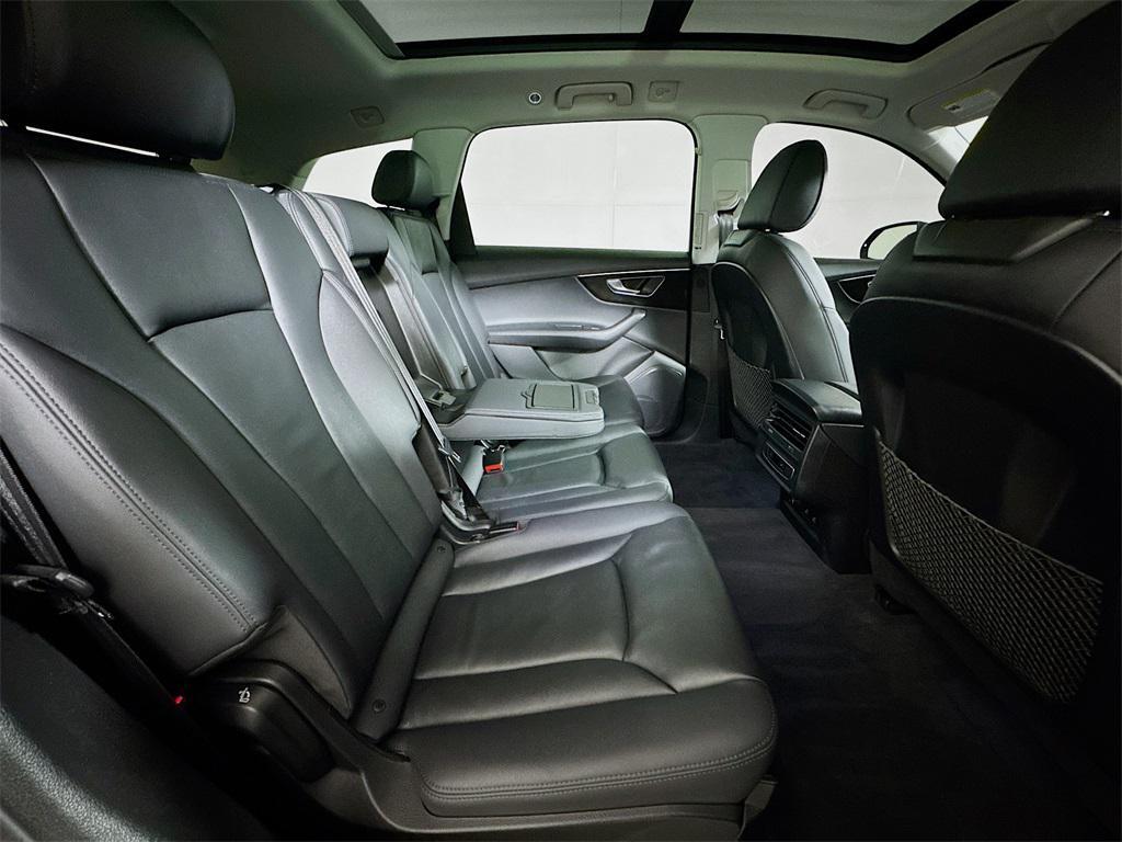 used 2022 Audi Q7 car, priced at $26,495