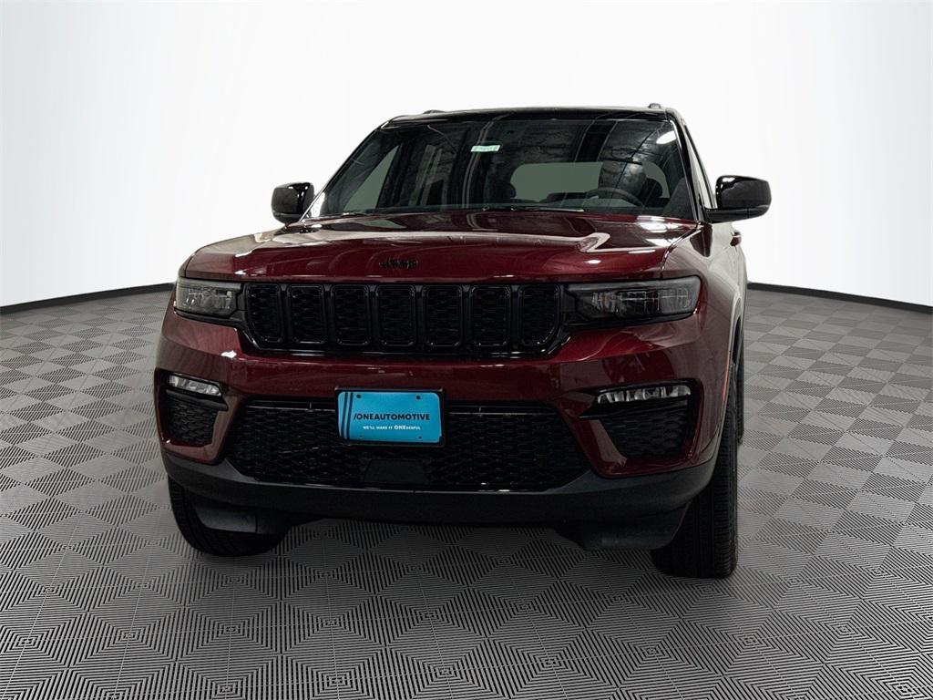 new 2025 Jeep Grand Cherokee car, priced at $48,375
