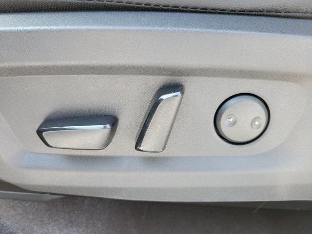 new 2025 Nissan Murano car, priced at $37,665