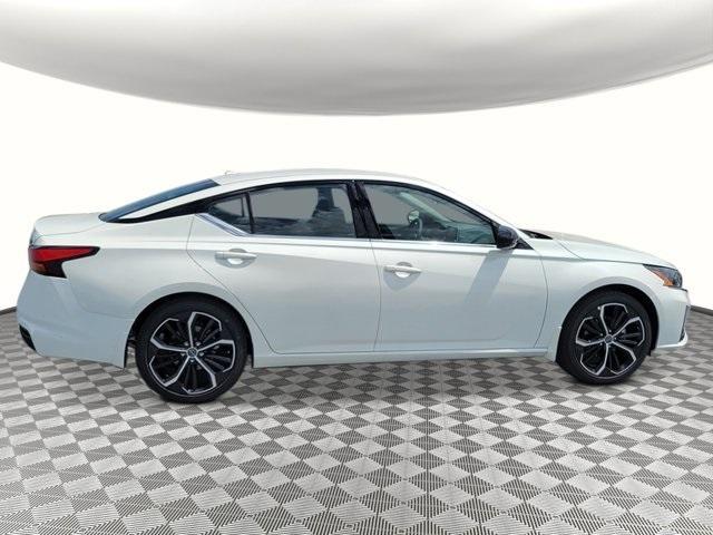 new 2025 Nissan Altima car, priced at $23,040