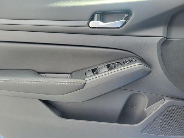new 2025 Nissan Altima car, priced at $26,505