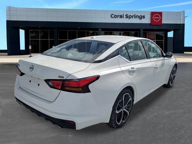 new 2025 Nissan Altima car, priced at $25,980