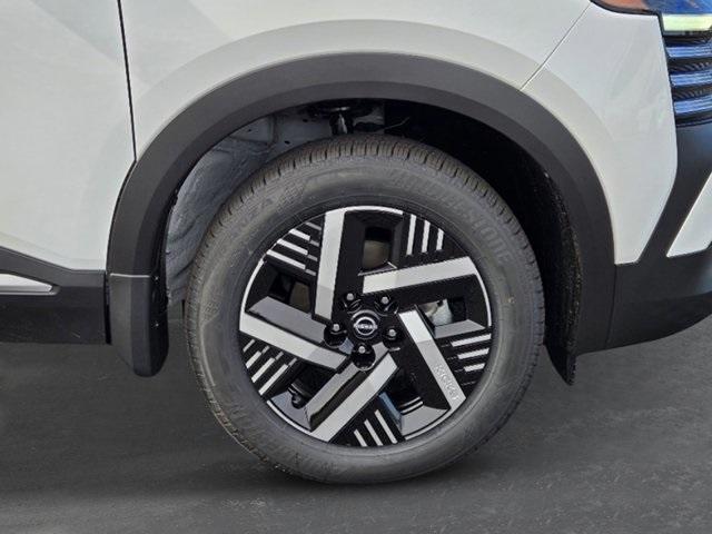 new 2026 Nissan Kicks car, priced at $26,021