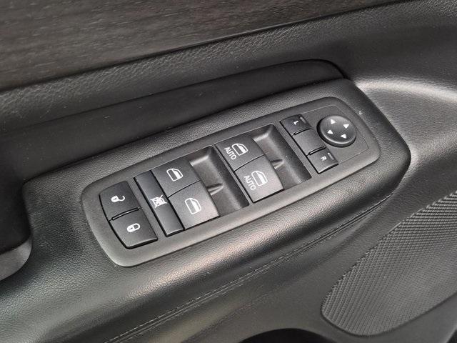 used 2018 Jeep Grand Cherokee car, priced at $16,588