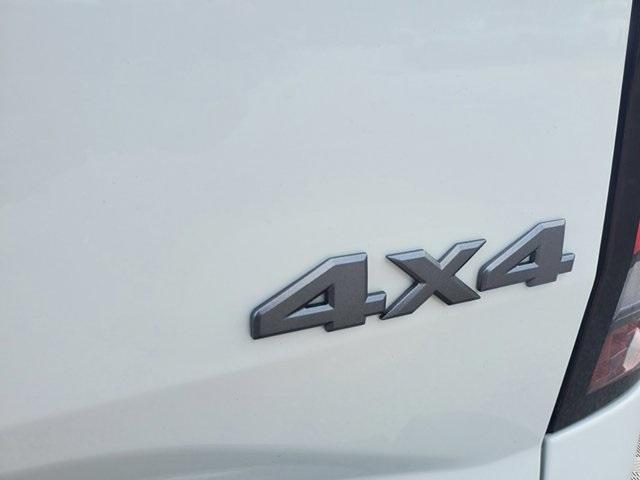 new 2026 Nissan Frontier car, priced at $32,911