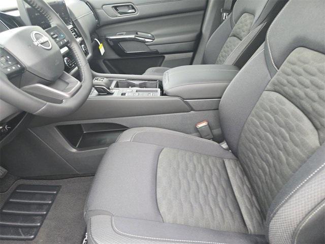 new 2026 Nissan Pathfinder car, priced at $37,760