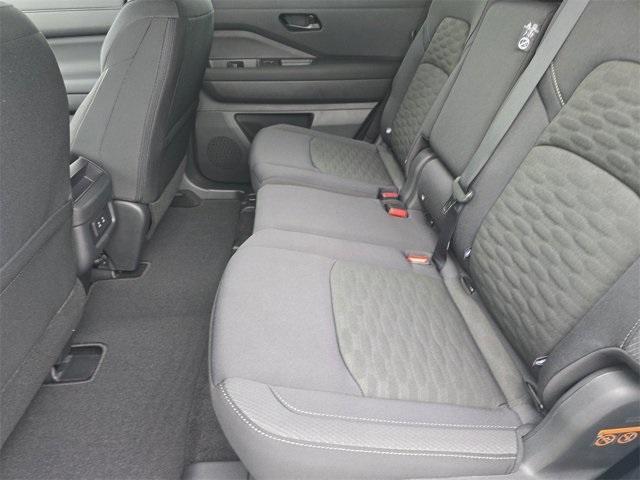 new 2026 Nissan Pathfinder car, priced at $37,760