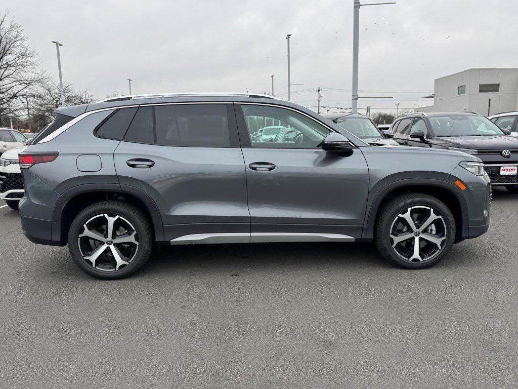 new 2026 Volkswagen Tiguan car, priced at $34,701