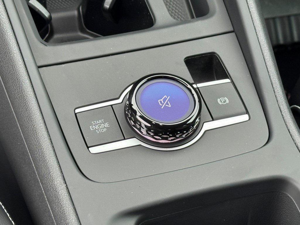 new 2026 Volkswagen Tiguan car, priced at $34,701