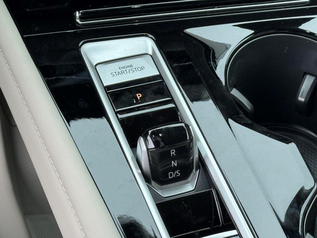 new 2026 Volkswagen Atlas car, priced at $47,390