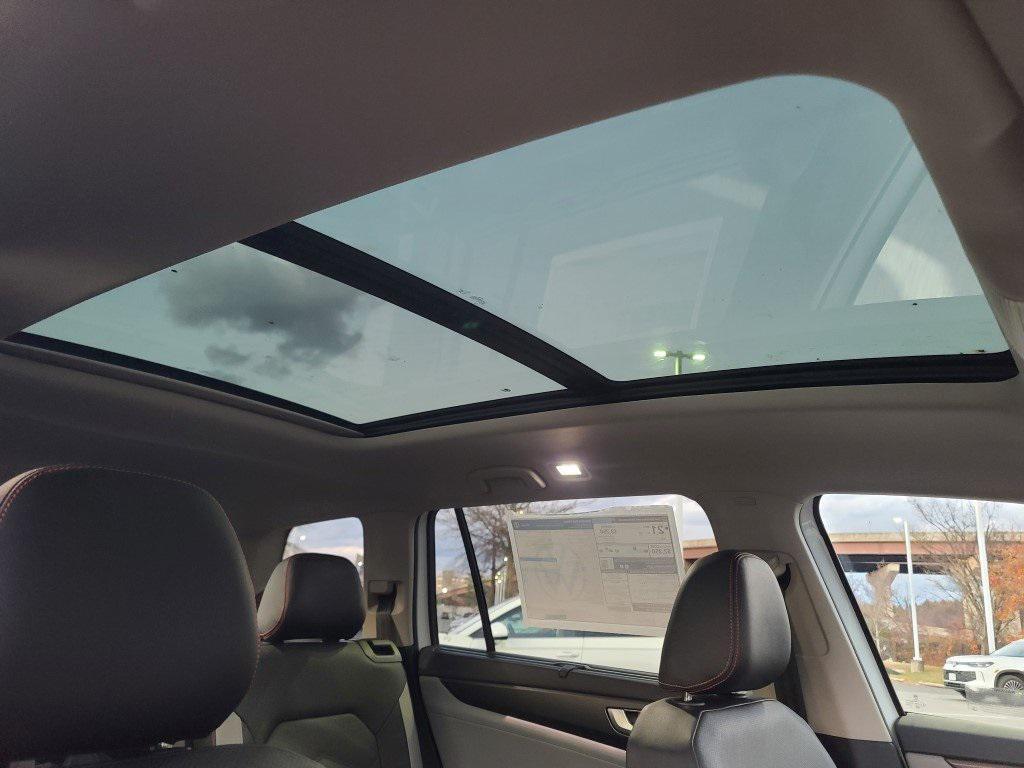 new 2026 Volkswagen Atlas car, priced at $46,677