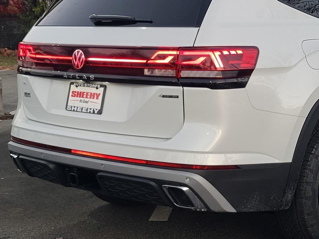 new 2026 Volkswagen Atlas car, priced at $46,677