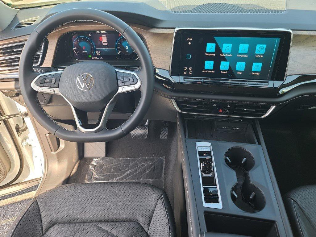 new 2026 Volkswagen Atlas car, priced at $39,365