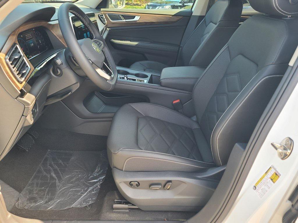 new 2026 Volkswagen Atlas car, priced at $39,365