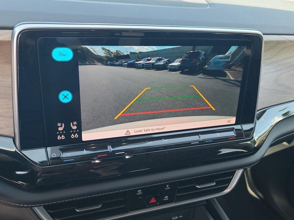 new 2026 Volkswagen Atlas car, priced at $39,365