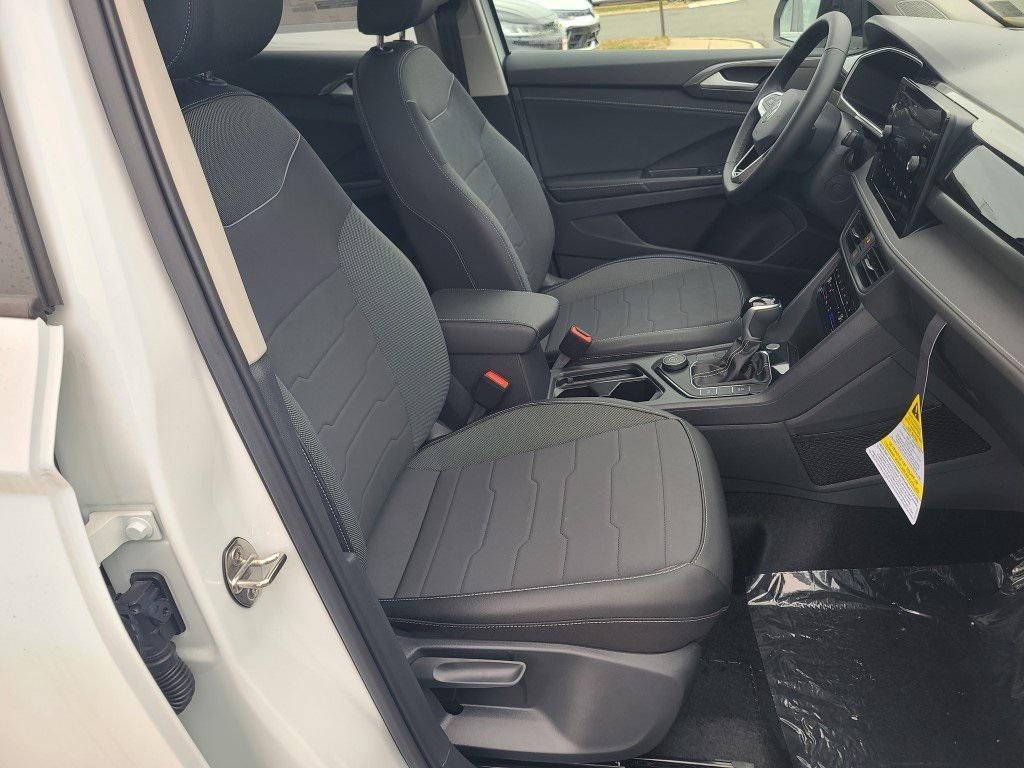 new 2026 Volkswagen Taos car, priced at $33,123