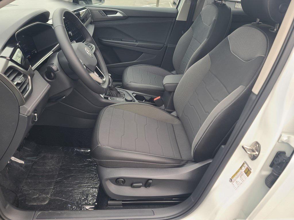 new 2026 Volkswagen Taos car, priced at $33,123